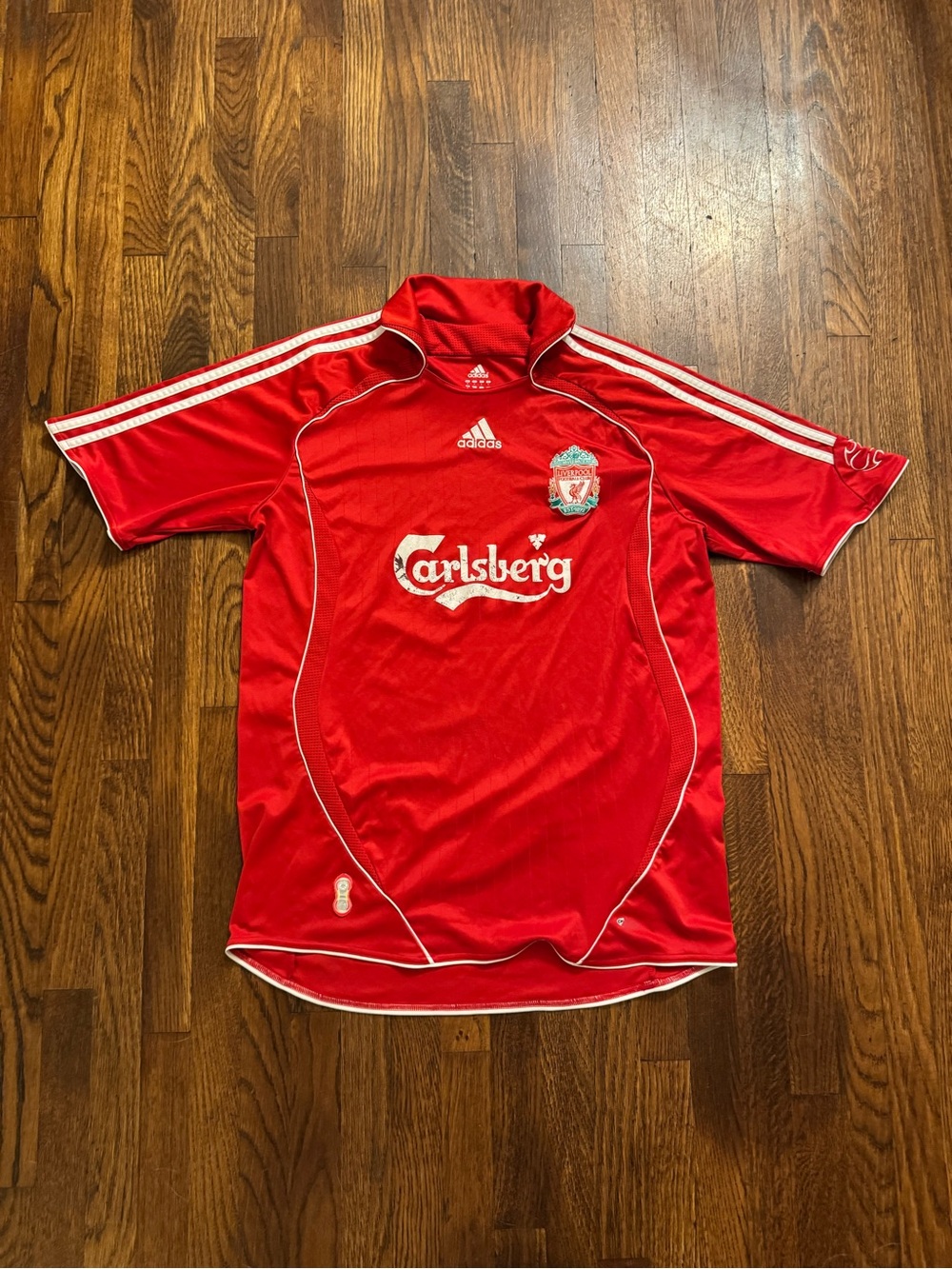 Vintage adidas Liverpool home soccer jersey size large